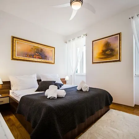 Beach Lux Apartment Split
